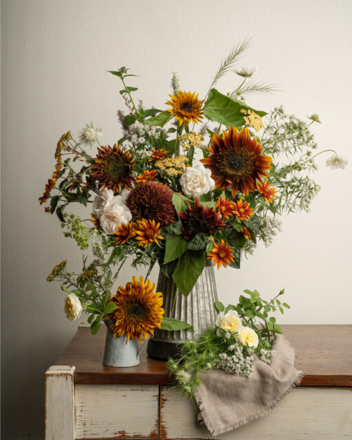 Pop-Up Flower Bouquet + Designer's Choice Arrangement - FreshCut Paper in  College Station, TX